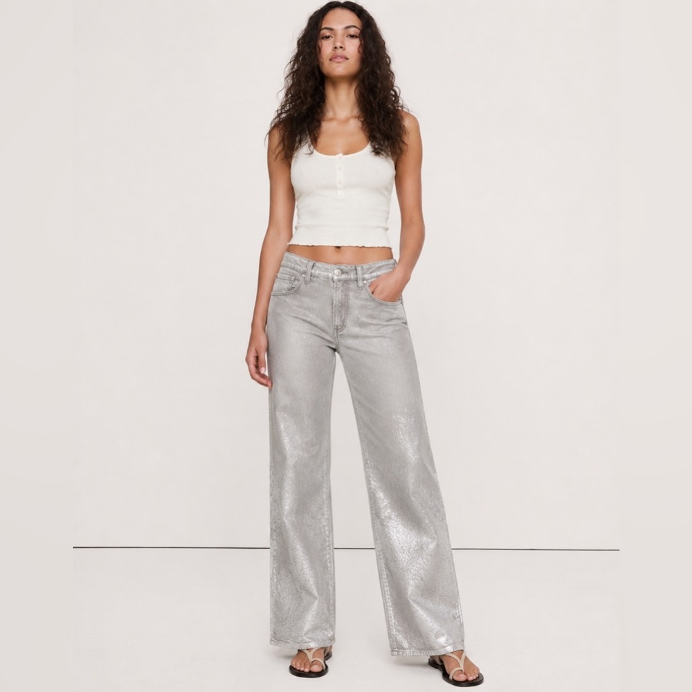 NWT! Anthropologie Silver Myst AG Adria Low-Rise Wide-Leg Jeans - Size 28 🫖